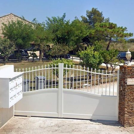 Grand Studio & Terrasse Privee Hyeres Ngoại thất bức ảnh